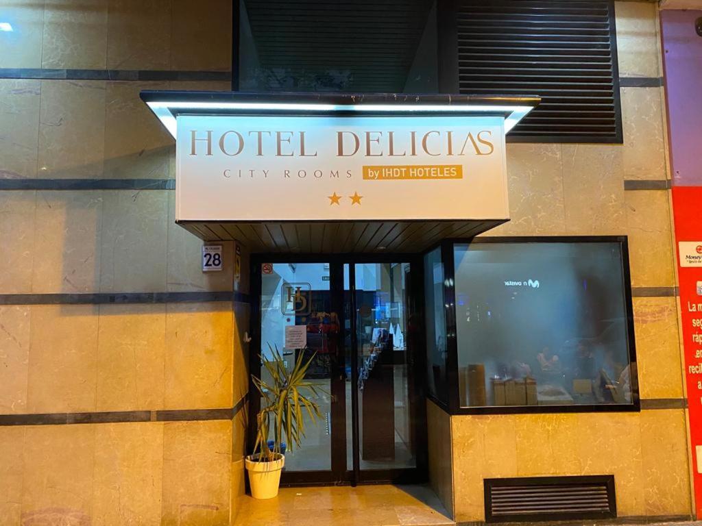 Hotel Delicias (Adults Only) Zaragoza Dış mekan fotoğraf