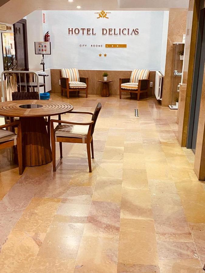 Hotel Delicias (Adults Only) Zaragoza Dış mekan fotoğraf