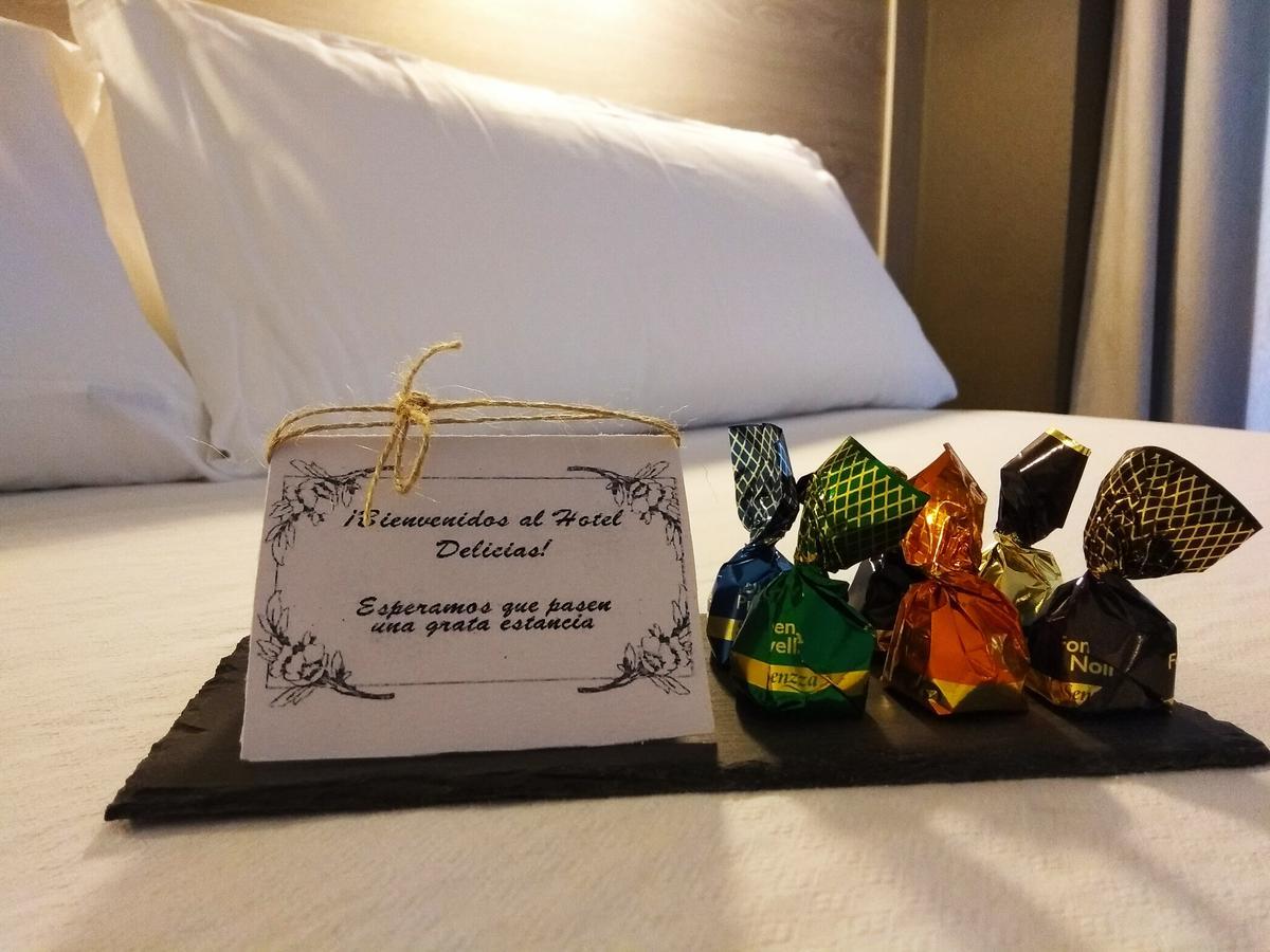 Hotel Delicias (Adults Only) Zaragoza Dış mekan fotoğraf