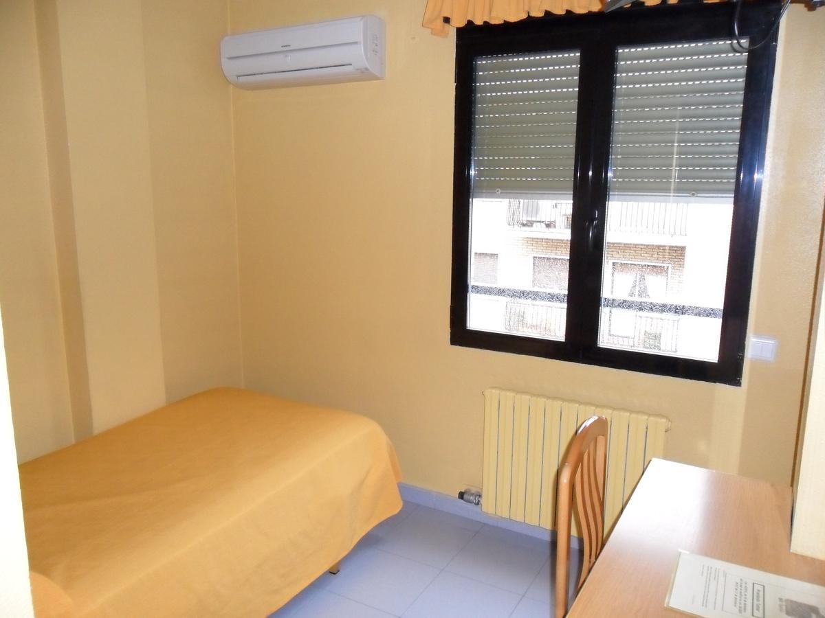 Hotel Delicias (Adults Only) Zaragoza Dış mekan fotoğraf