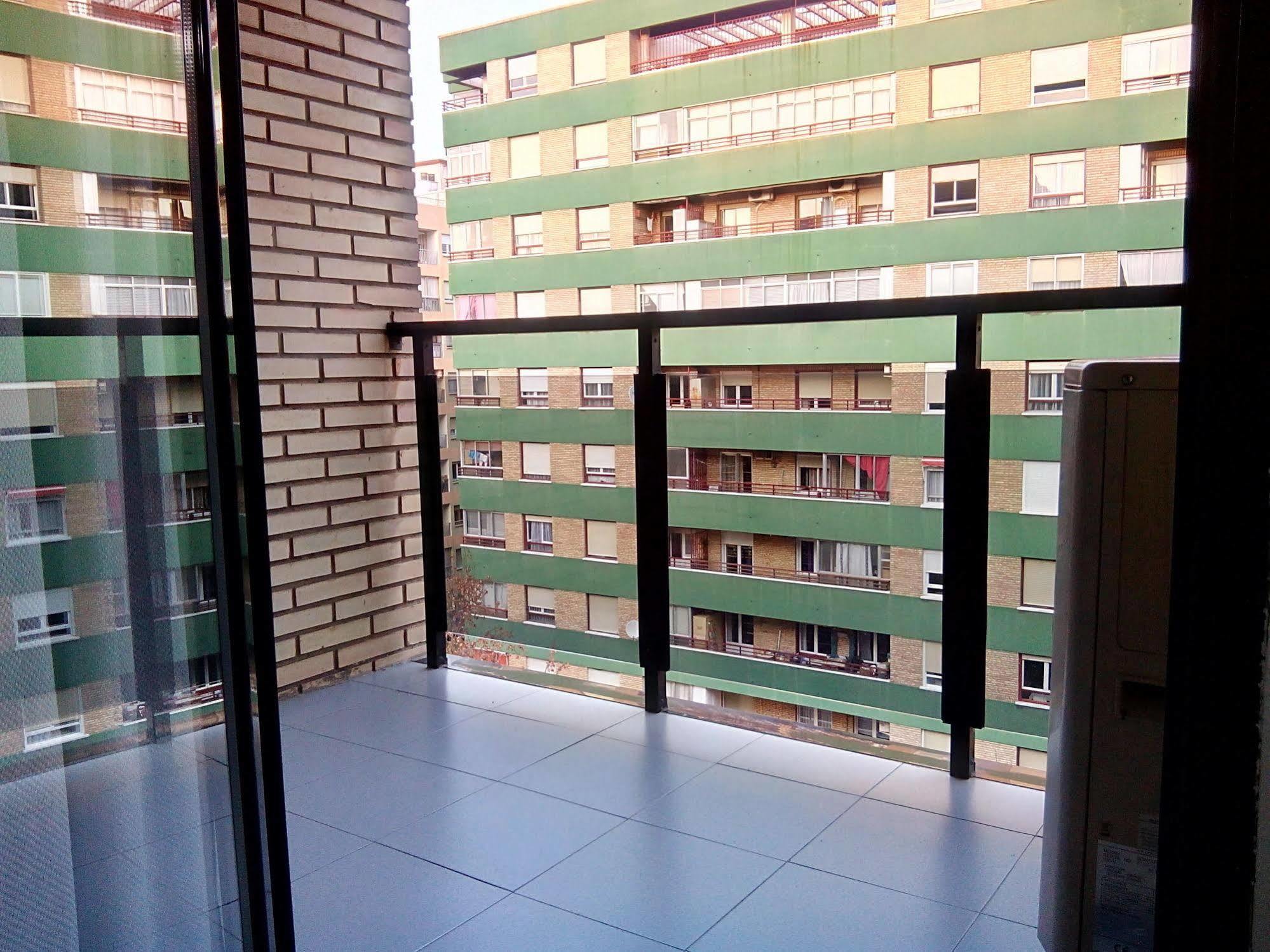 Hotel Delicias (Adults Only) Zaragoza Dış mekan fotoğraf